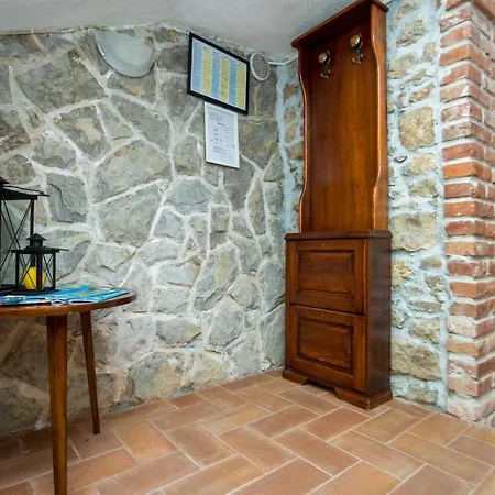 Rustical Nest Krk Old *