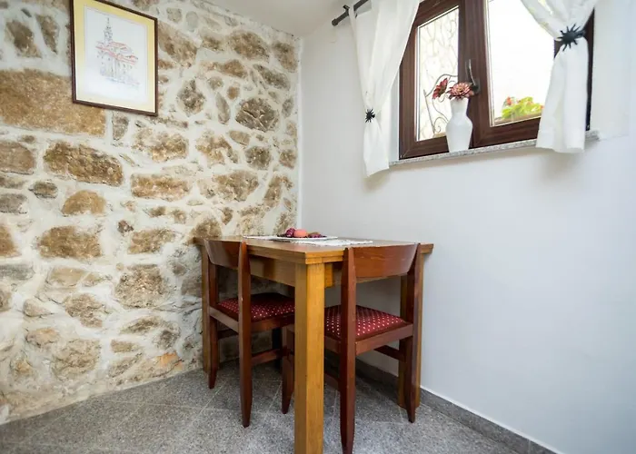 Rustical Nest Krk Old *