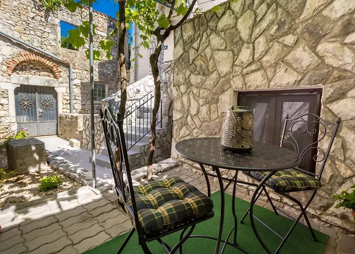 Rustical Nest Krk Old *